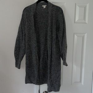 Grey cardigan